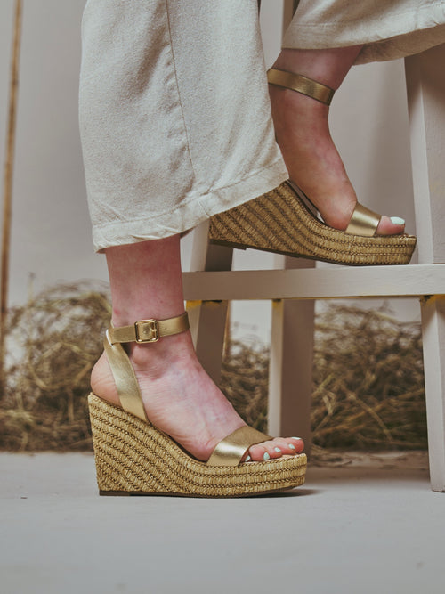 Attire Platform