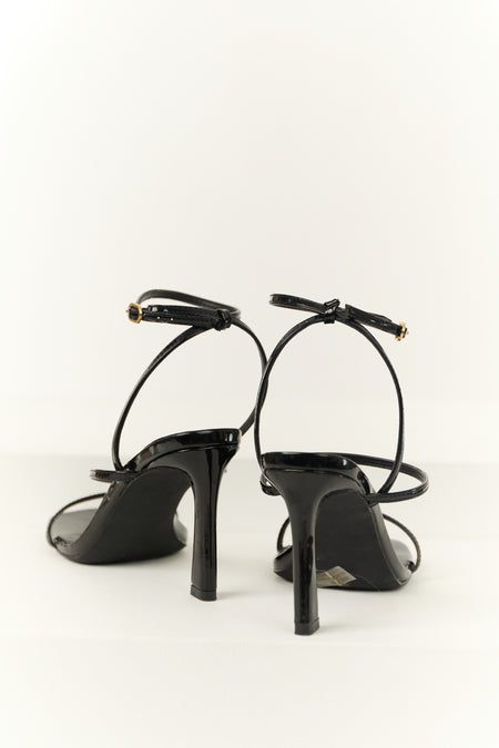Bailey Strappy