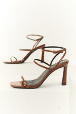 Bailey Strappy