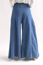 Super Wide Jeans