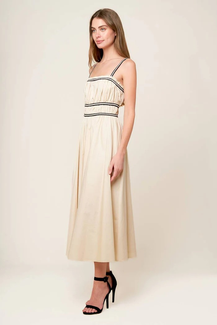 Vestido Contraste