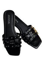 Setter Flats