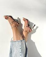Bailey Strappy